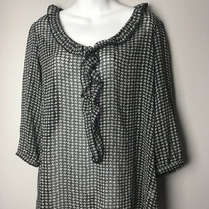 GAP Blue and Cream 3/4 Sleeve Ruffle Front Blouse